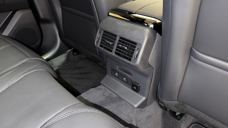 Land Rover Range Rover Velar 2.0 D200 MHEV Dynamic SE 5dr Auto Diesel Estate